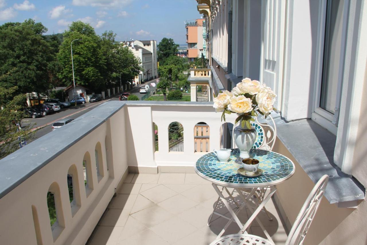 Jurincom Apartments Kralovska Vyhlidka Karlovy Vary Kültér fotó